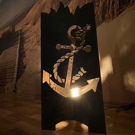 Anker und Leuchtturm Feuertonne