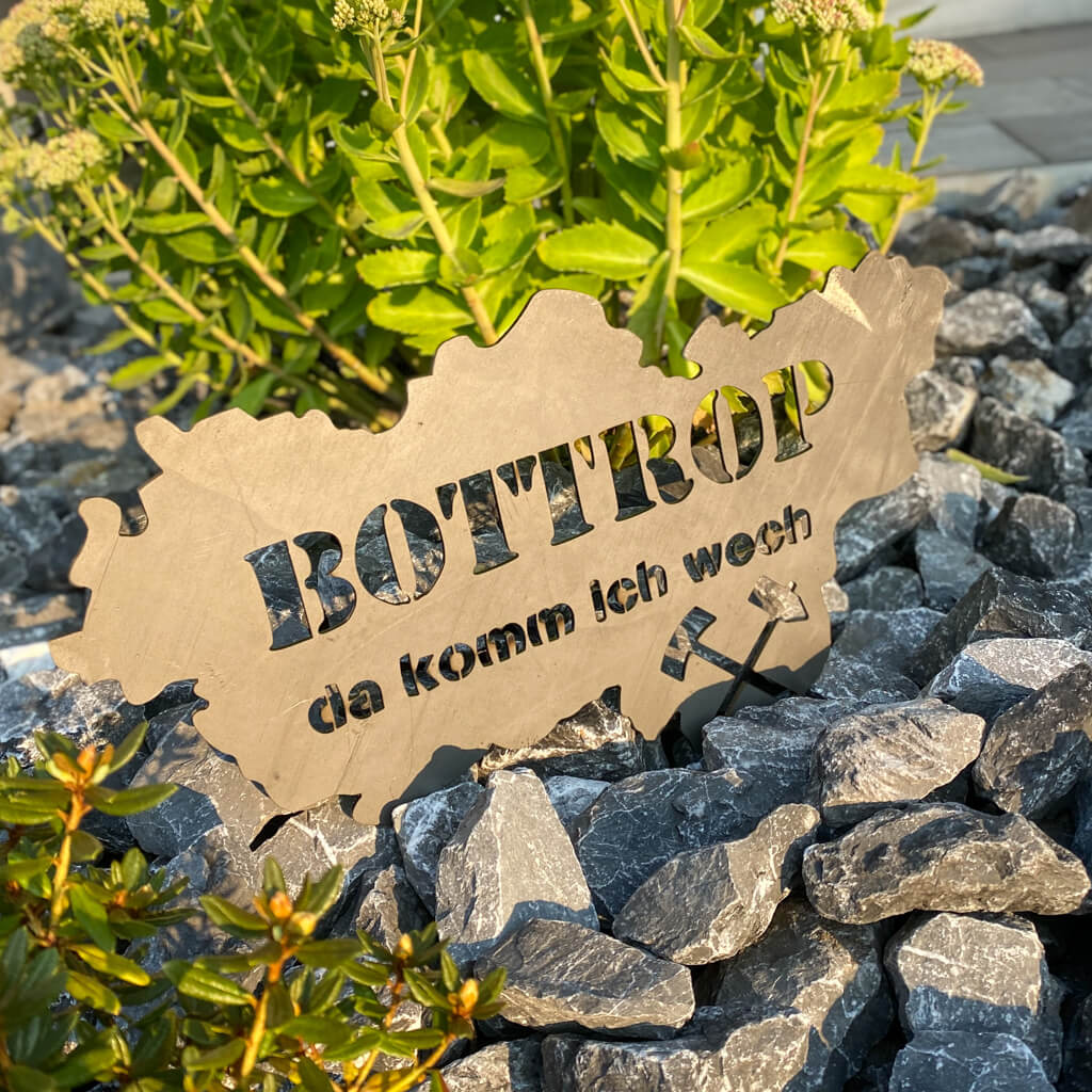 Ruhrpott Schild mit Bottrop da komm ich wech in der Farbe Walzblau